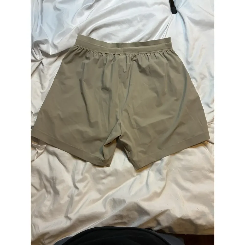 Gymshark Athletic/Gym Unlined Shorts Tan Mens Small